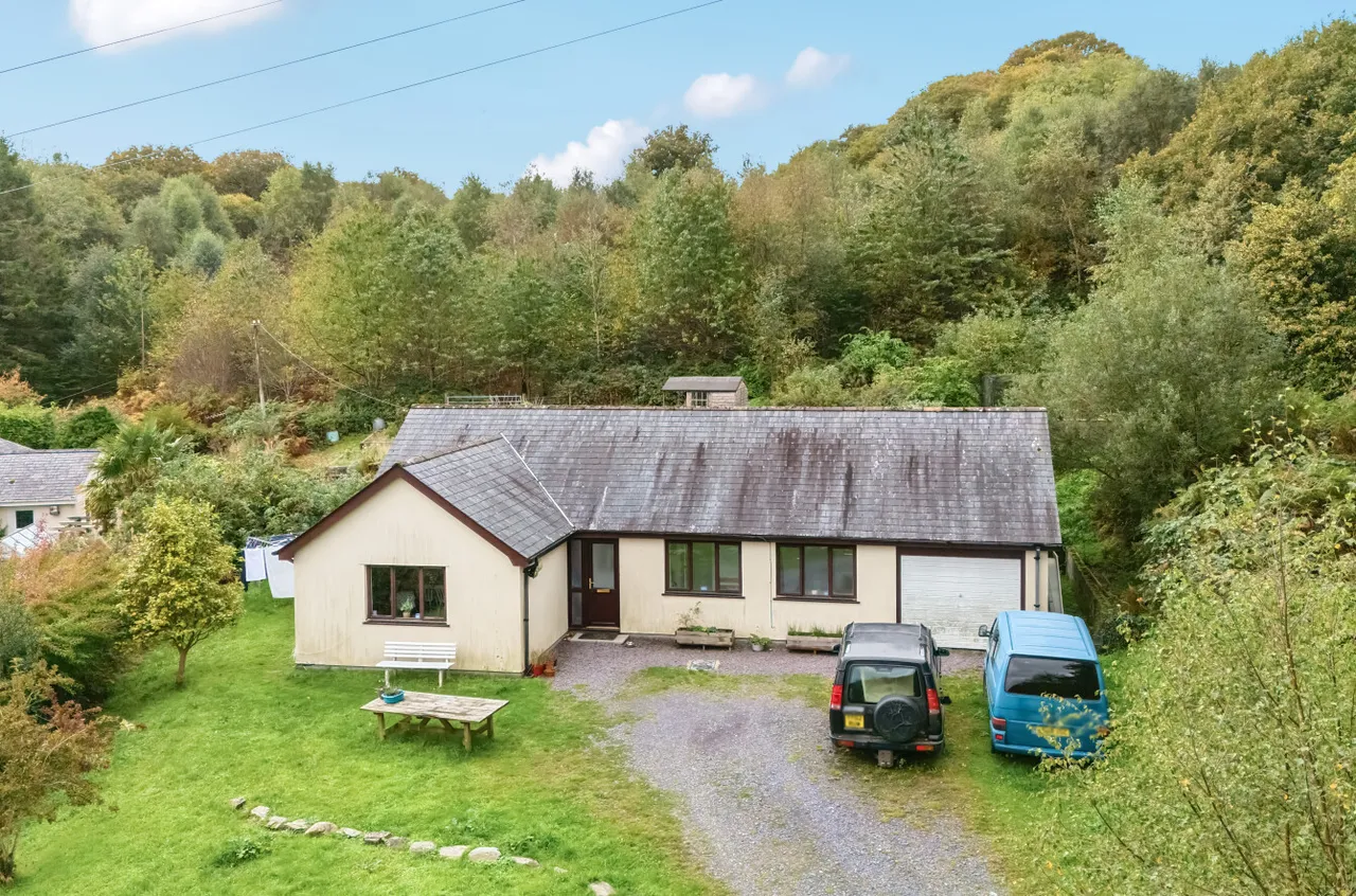 4 bed house for sale, Aberdovey, Gwynedd