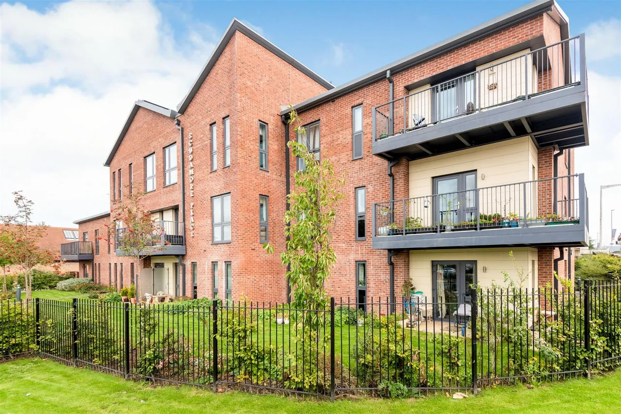 St Ann Way, Gloucester, GL2, photo 11