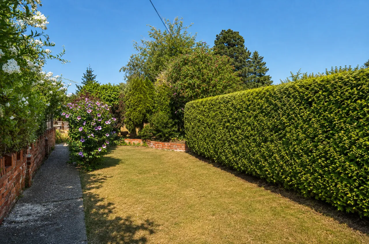Laburnum Road, Chertsey, KT16, photo 7