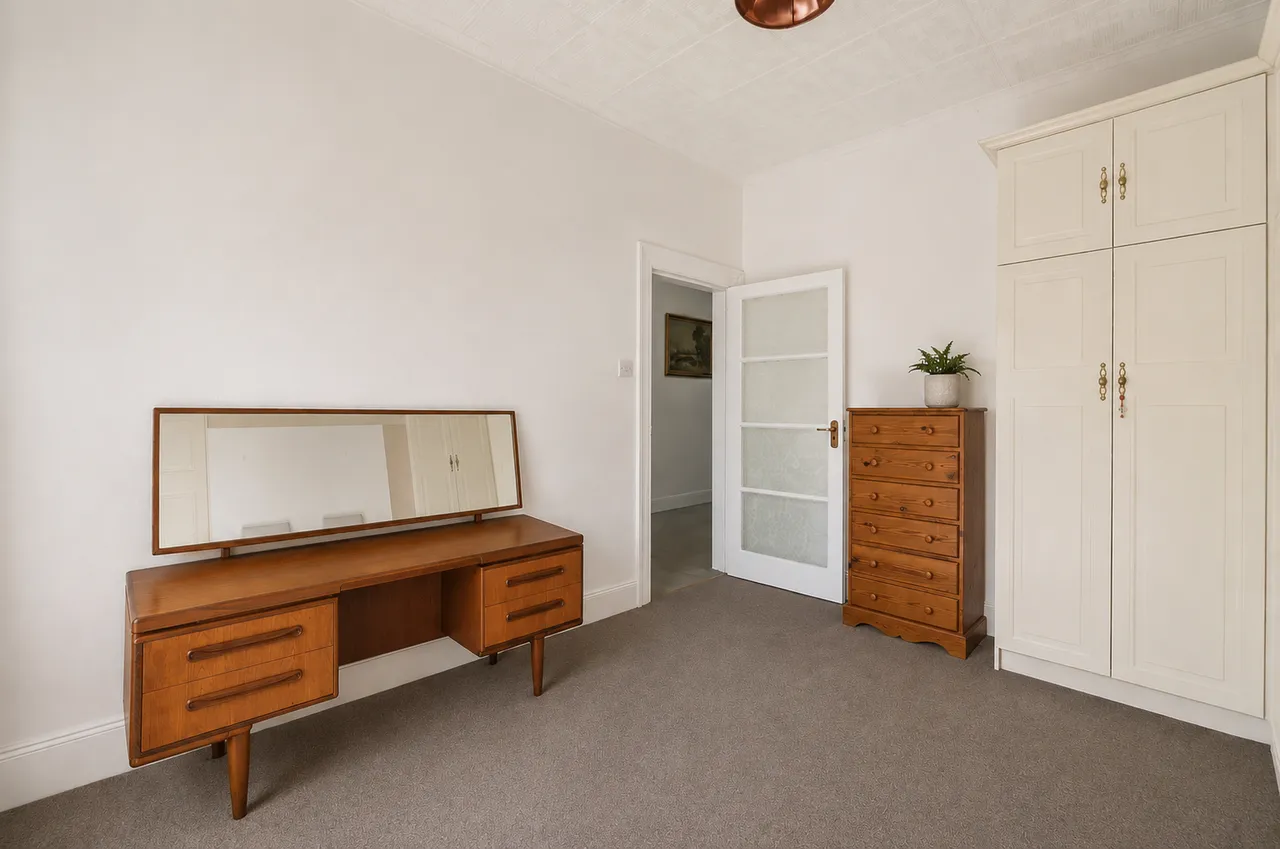 Laburnum Road, Chertsey, KT16, photo 14