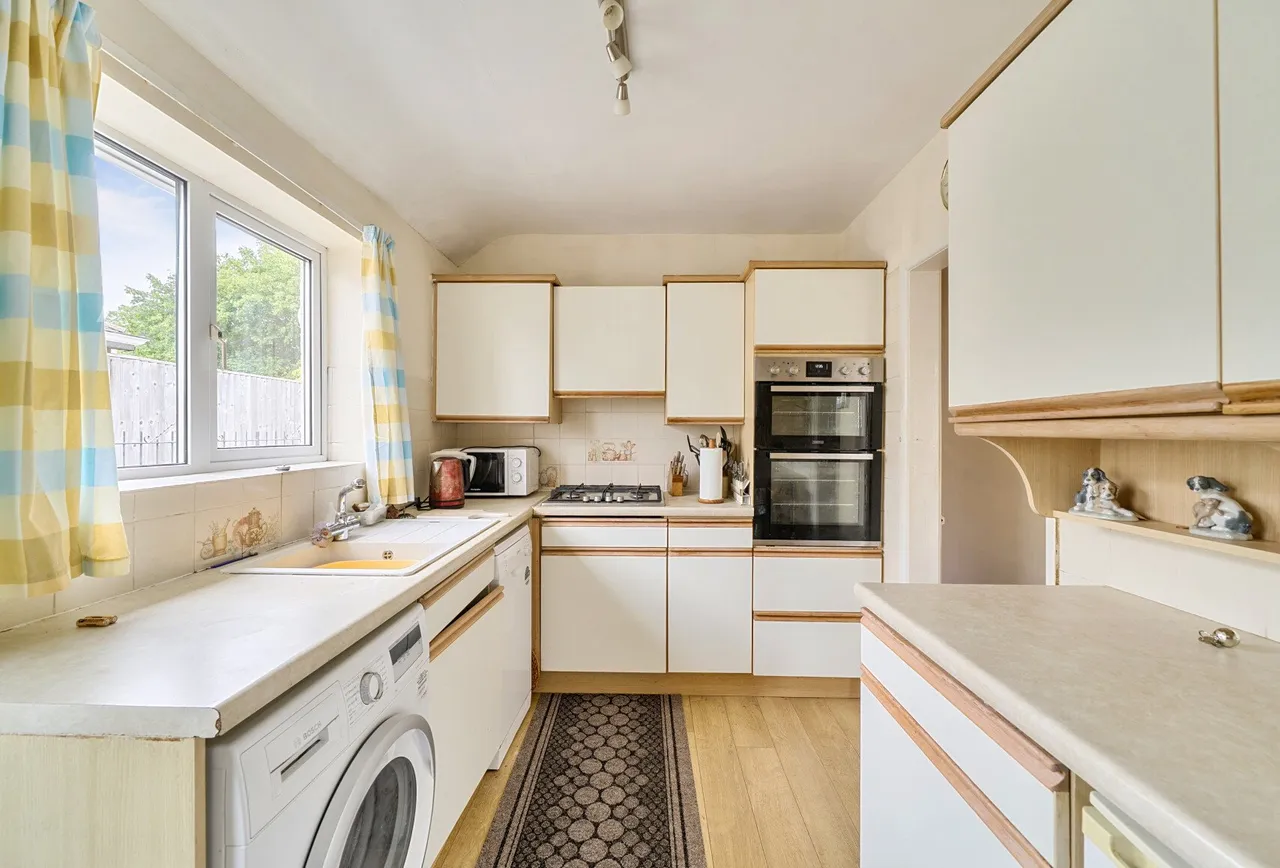 Stringers Drive, Stroud, GL5 3RA, photo 6