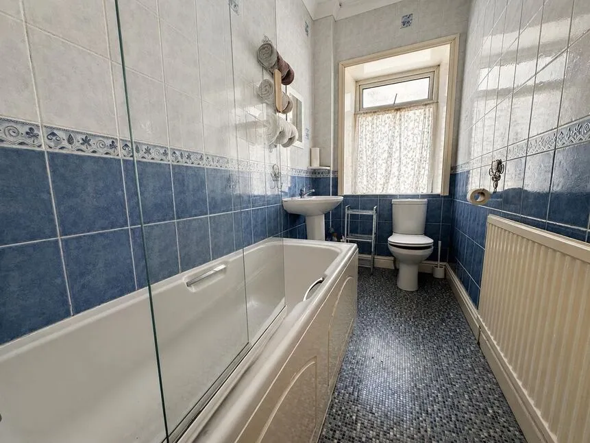 Asten Buildings, Rossendale, BB4, photo 9