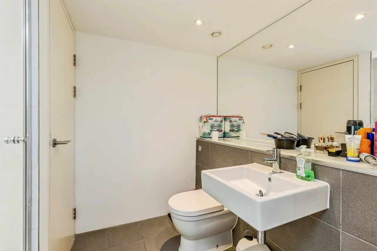 Lake Shore Drive, Bristol, BS13, photo 12