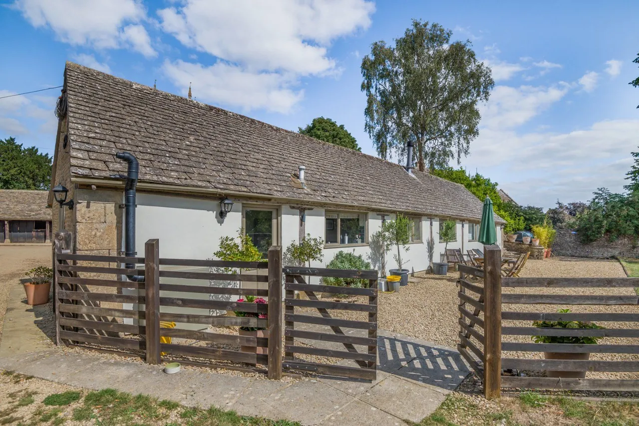 Church Farmhouse, Coates, Cirencester, GL7 6NS, photo 11