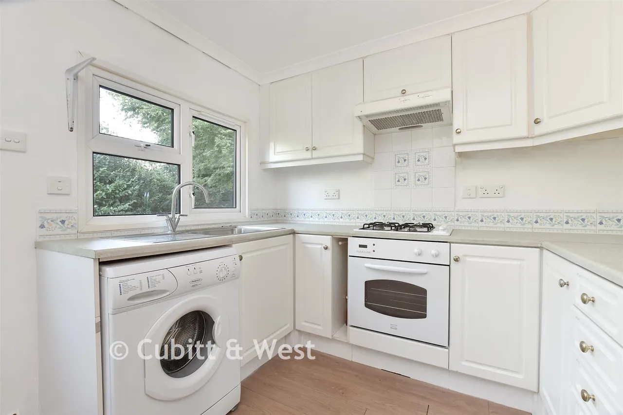 Boxhill Road, Tadworth, KT20, photo 4