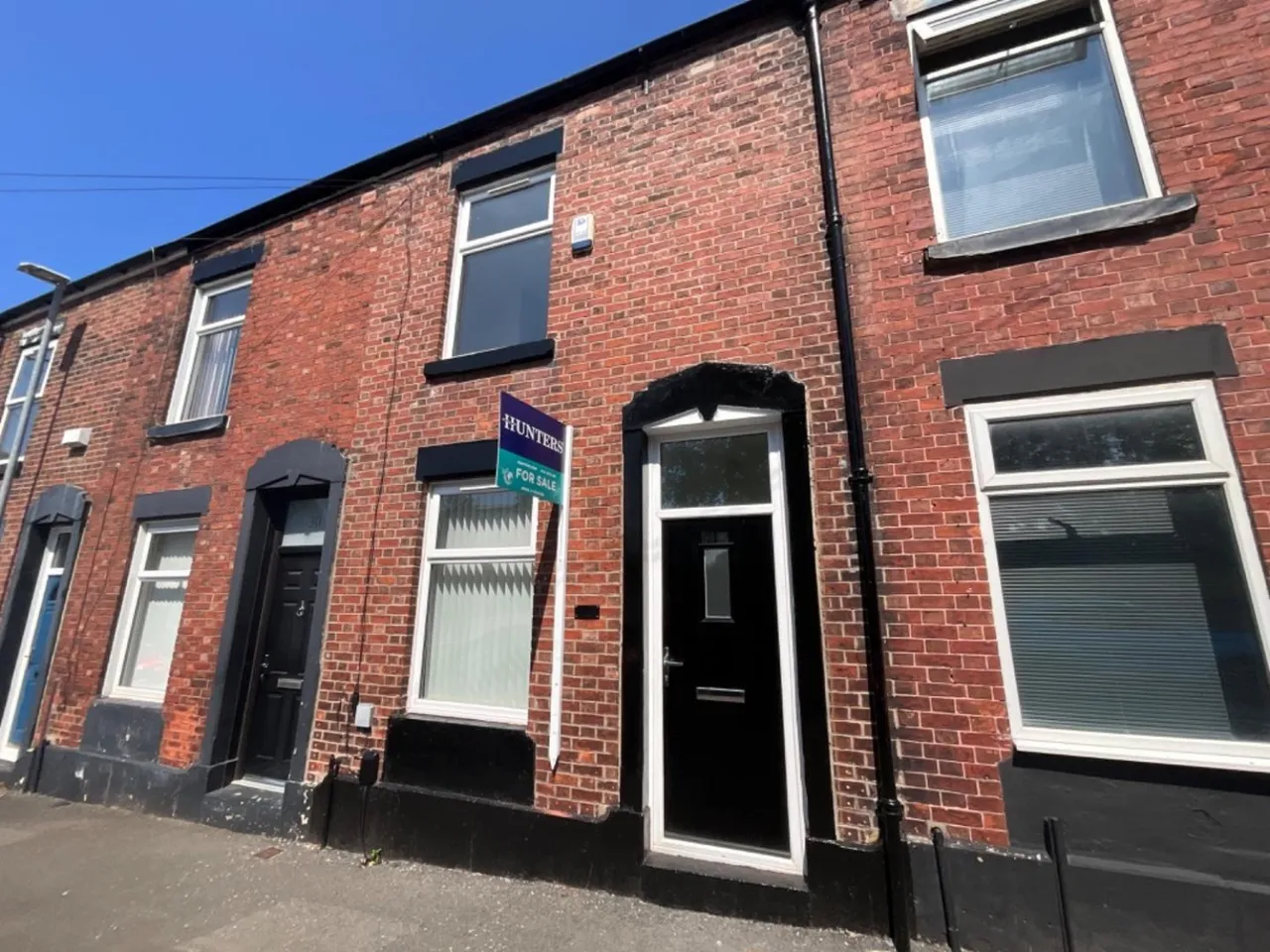 2 bed house for sale — Throstle Bank Street, Hyde