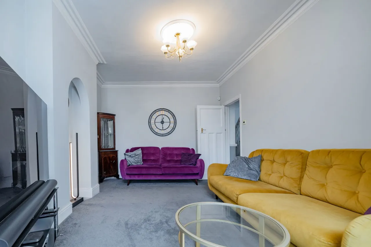 Lower Addiscombe Road, Croydon, CR0, photo 5
