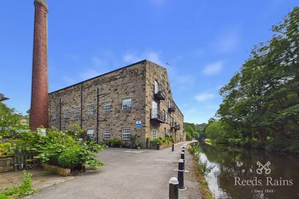 2 bed flat for sale — Hebble End, Hebden Bridge, West Yorkshire, HX7