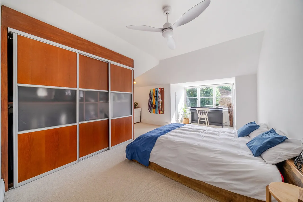 Westcombe Park Road, SE3, photo 9