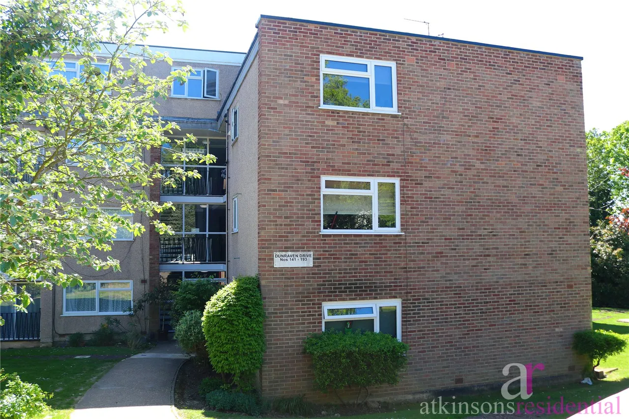 Dunraven Drive, Enfield, EN2, photo 8