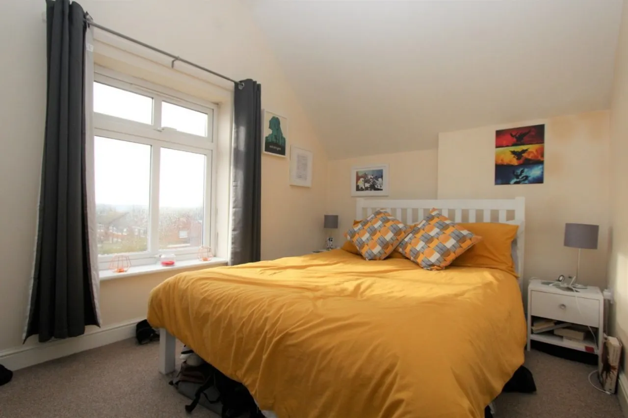 Wigginton Road, Tamworth, Staffordshire, photo 7