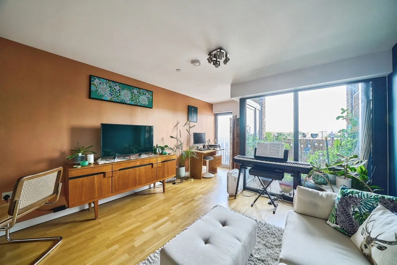 Great Eastern Road, LONDON, London, E15, photo 3