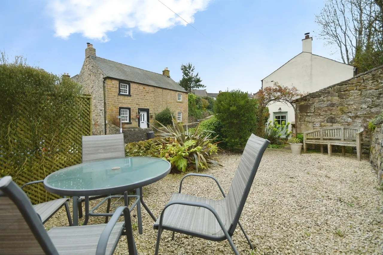 Main Road, Wensley, DE4, photo 15