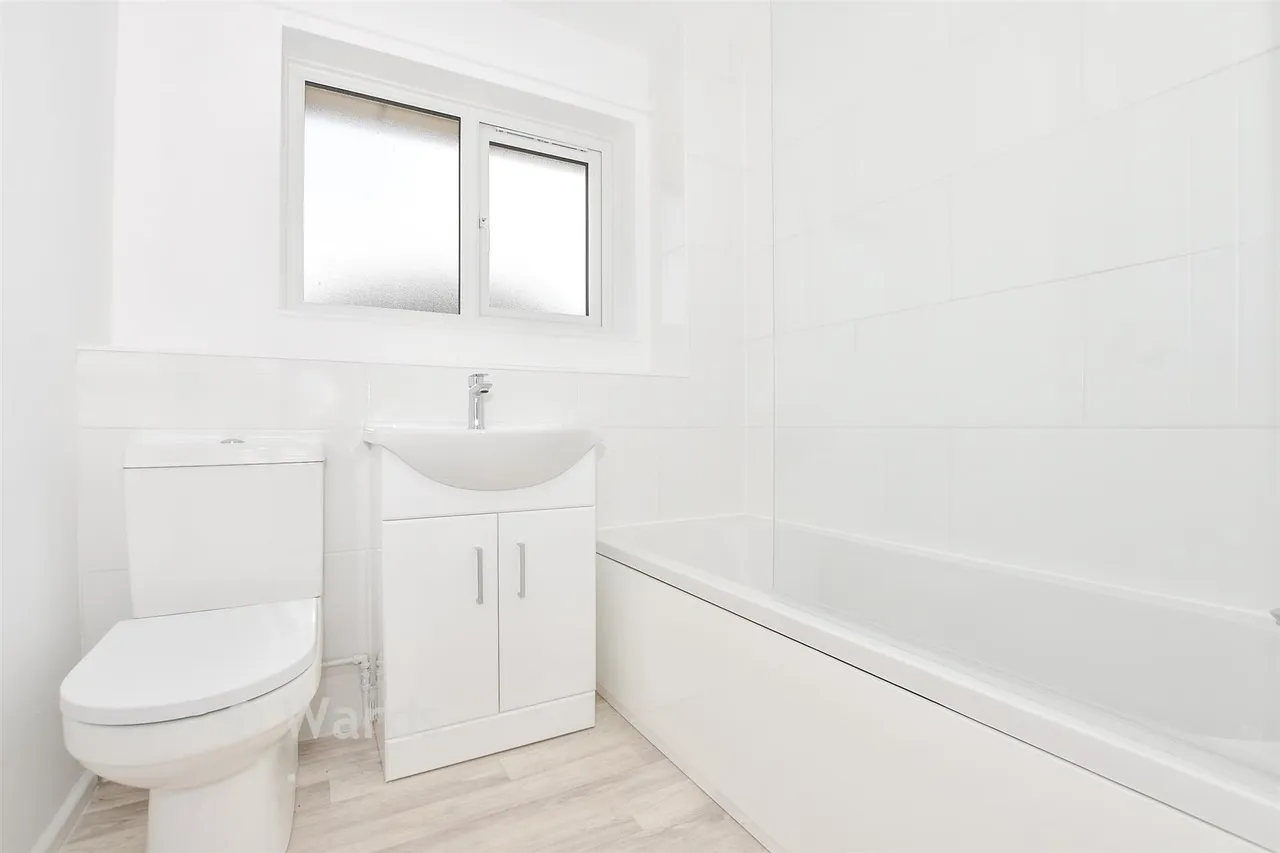 Gassons Road, Snodland, ME6, photo 12