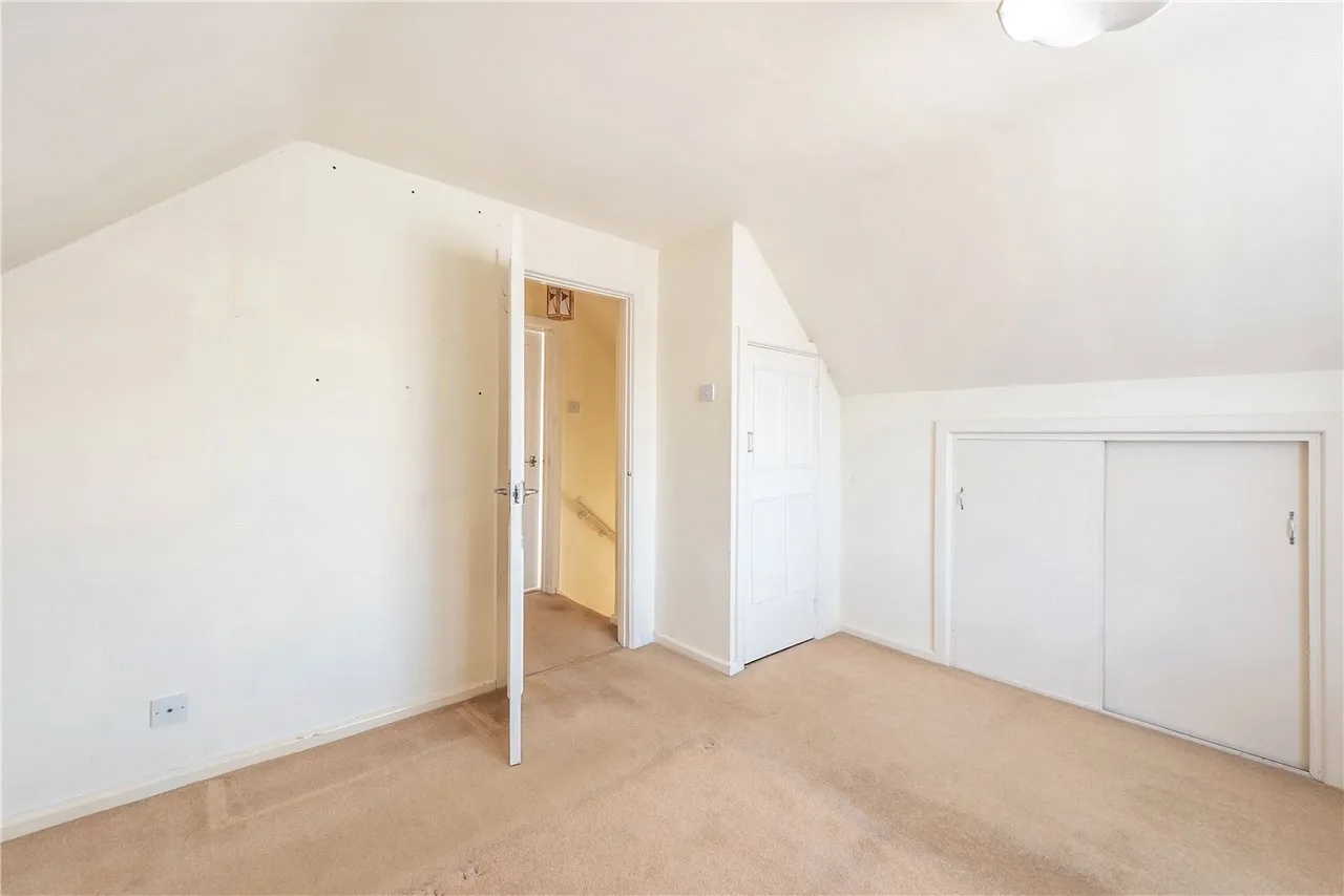 Gloucester Close, Petersfield, Hampshire, GU32, photo 4