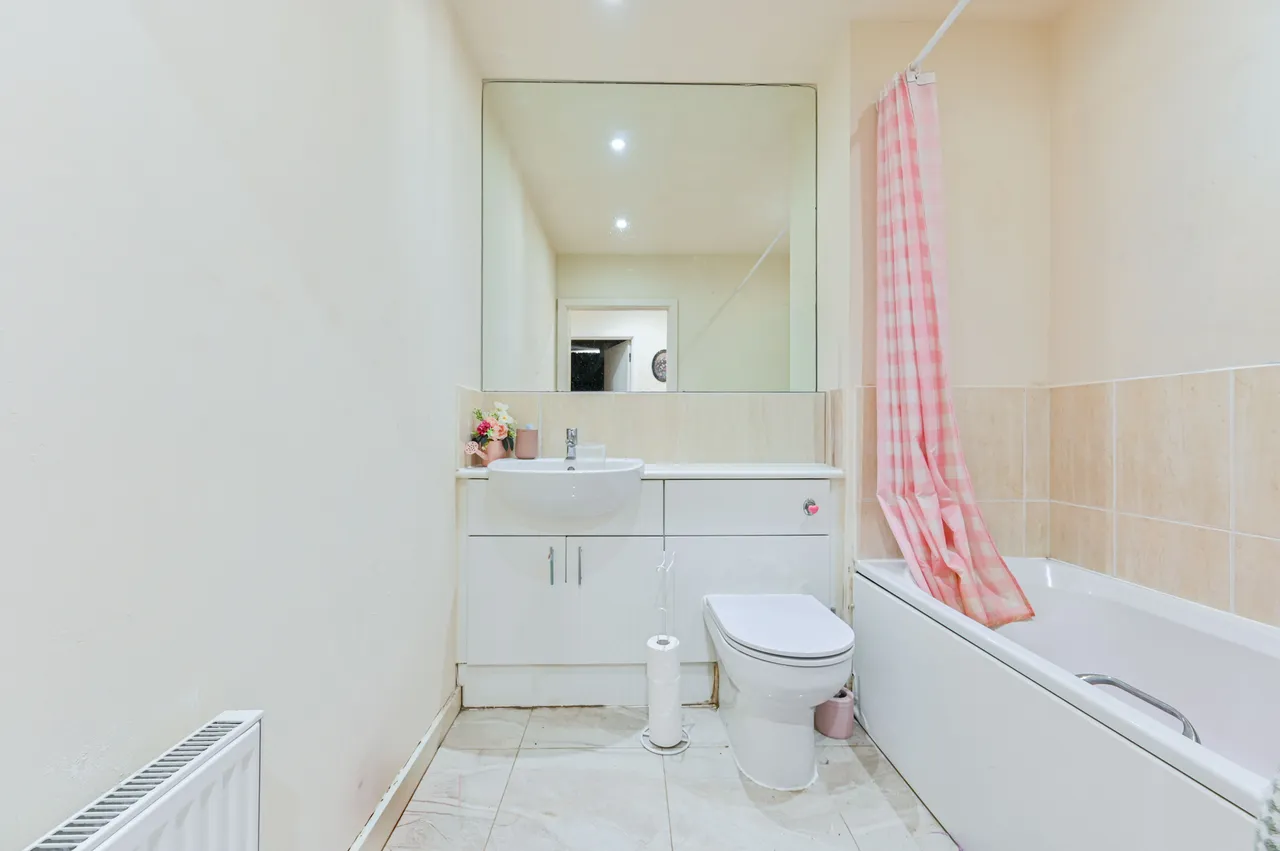 Apartment 56, Peebles Court, 21 Whitestone Way, Croydon, photo 12