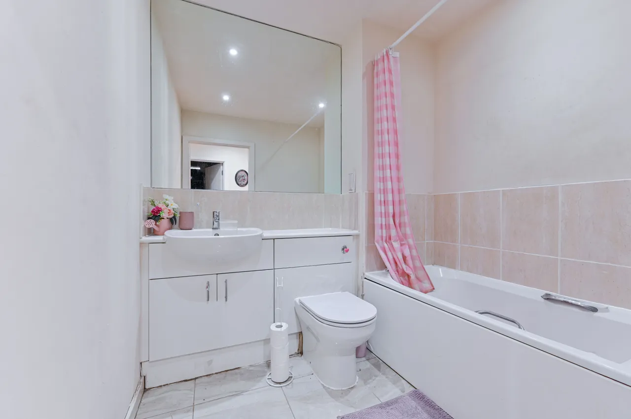 Apartment 56, Peebles Court, 21 Whitestone Way, Croydon, photo 10