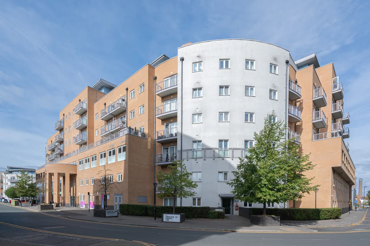 2 bed flat for sale — Apartment 56, Peebles Court, 21 Whitestone Way, Croydon