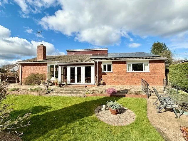 3 bed house for sale — Areley Court, Stourport-on-Severn, Worcestershire, DY13 0AR