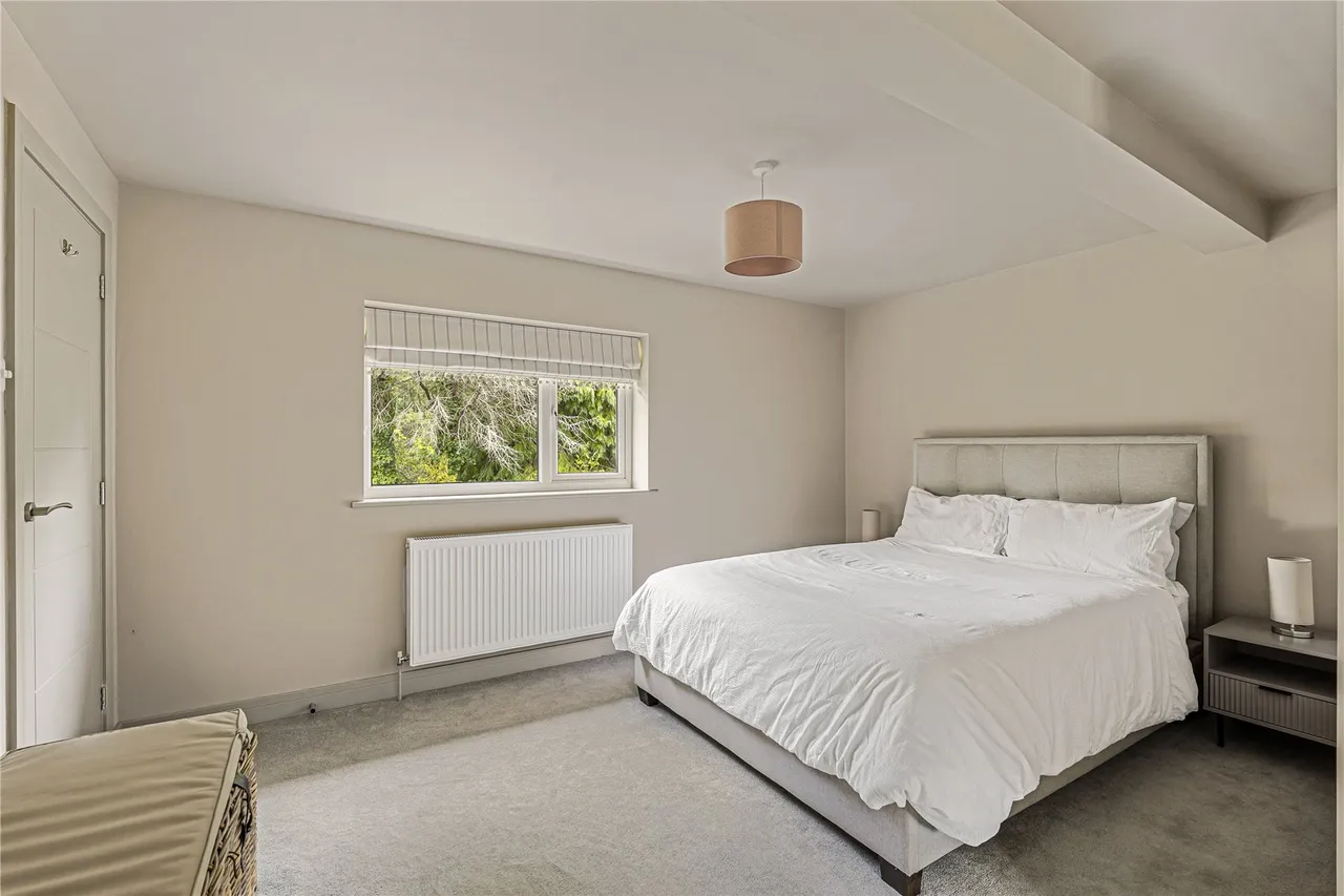 Kingswood Firs, Grayshott, GU26, photo 19