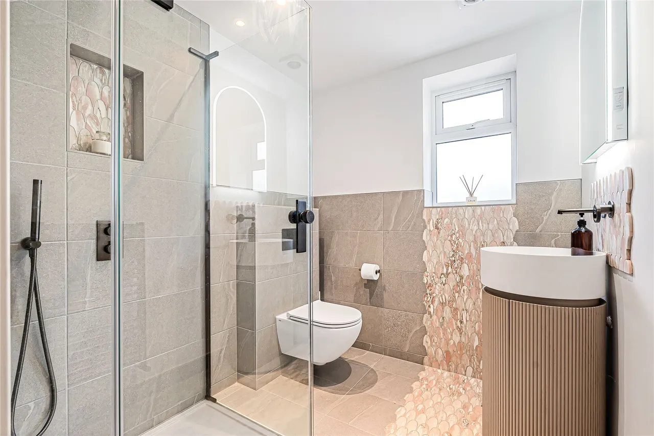 Kingswood Firs, Grayshott, GU26, photo 25