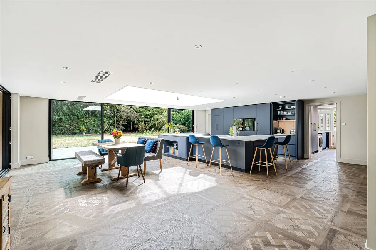 Kingswood Firs, Grayshott, GU26, photo 28