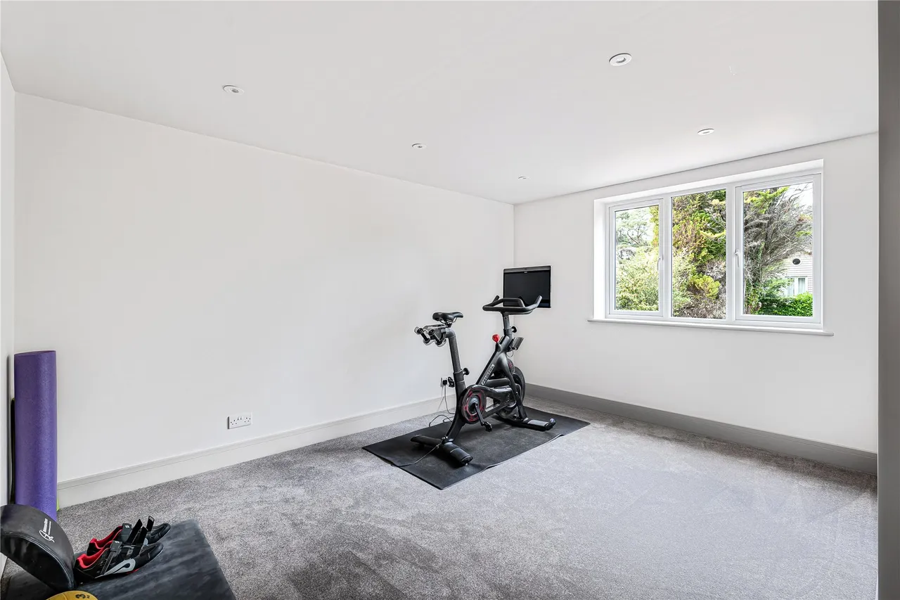 Kingswood Firs, Grayshott, GU26, photo 10