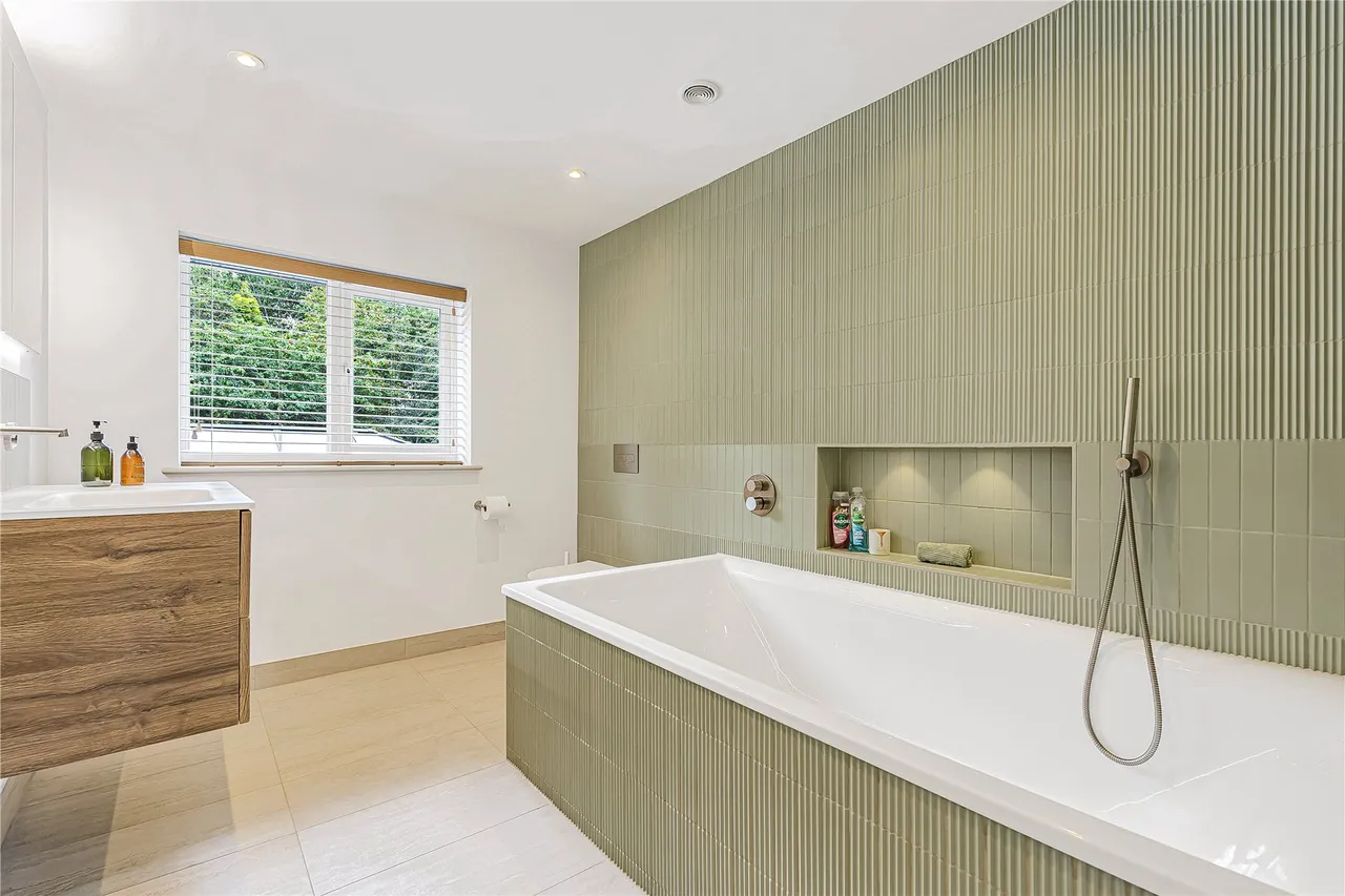 Kingswood Firs, Grayshott, GU26, photo 24