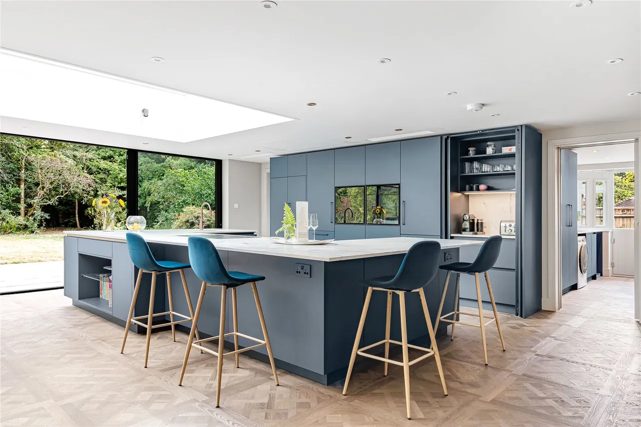 Kingswood Firs, Grayshott, GU26, photo 4