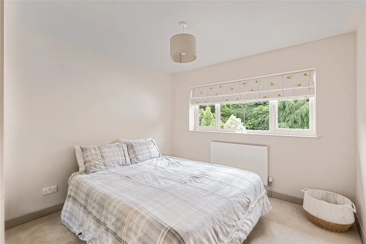 Kingswood Firs, Grayshott, GU26, photo 22