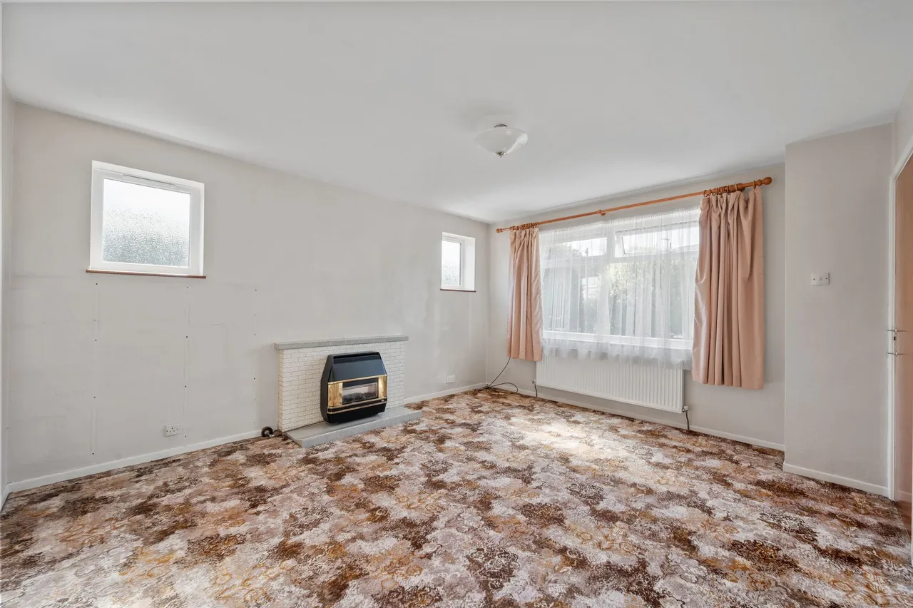 Mossdale Drive, Rainhill, Prescot, Prescot, L35 4NF, photo 4