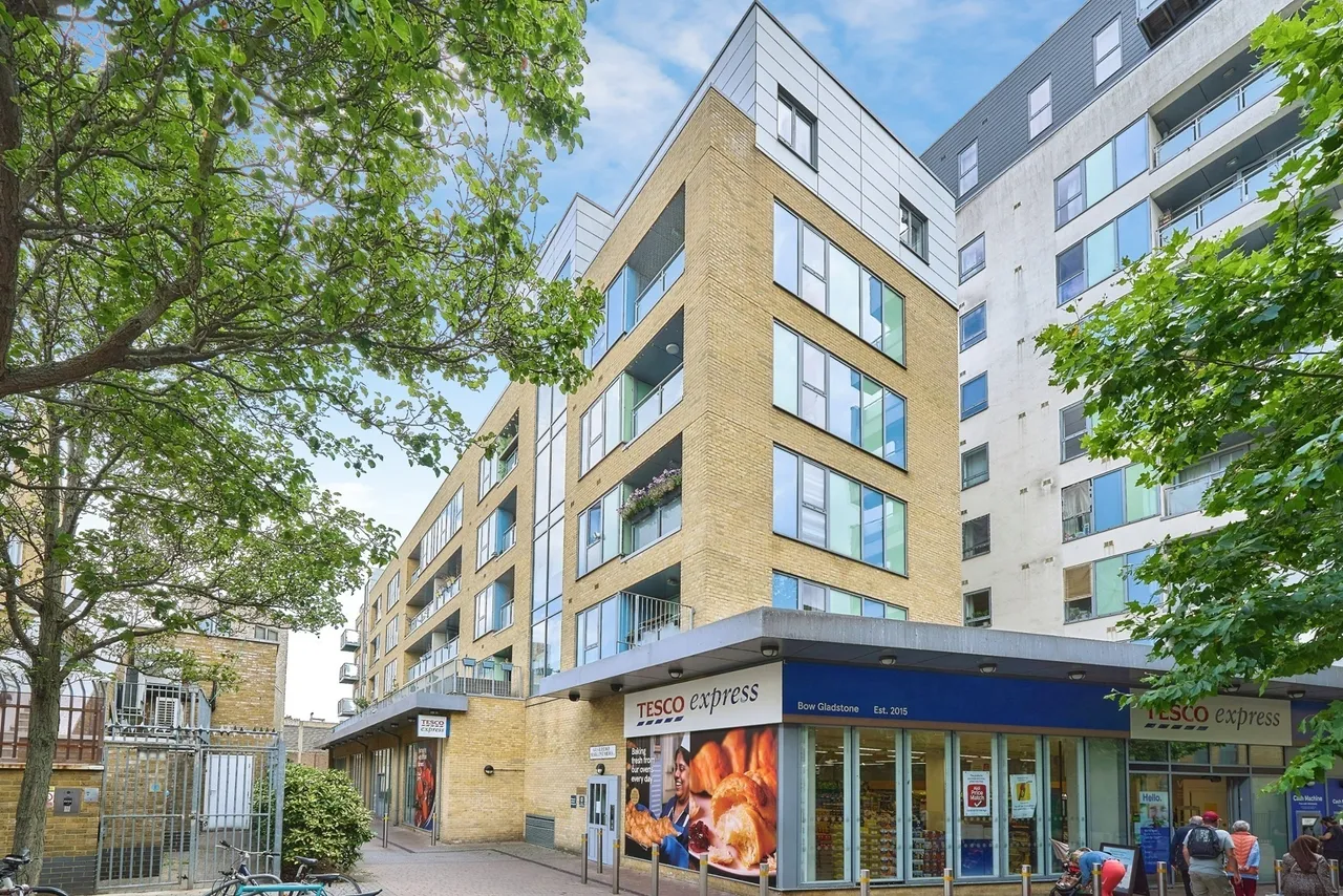 1 bed flat for sale — Guglielmo Marconi Mews, LONDON, London, E3