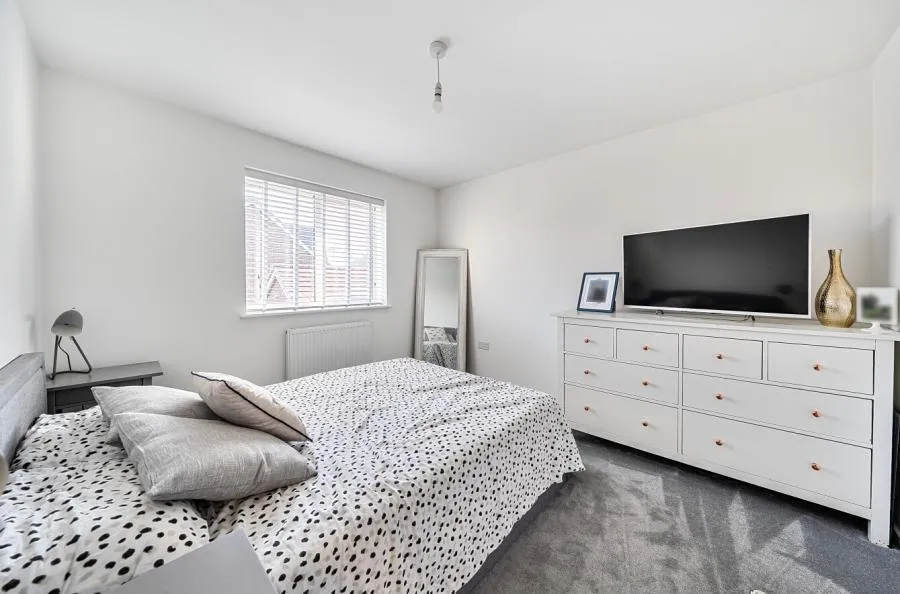 Rye Gardens, Houghton Regis, LU5, photo 14