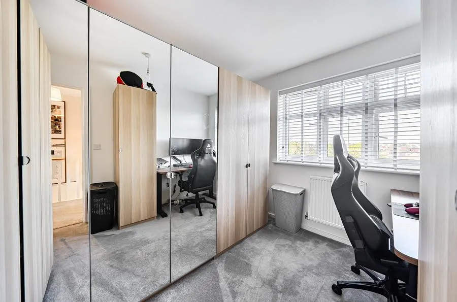 Rye Gardens, Houghton Regis, LU5, photo 15