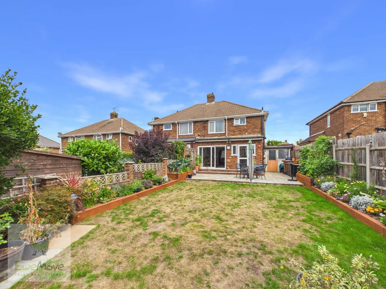 Povey Avenue, Wainscott, ME2, photo 18
