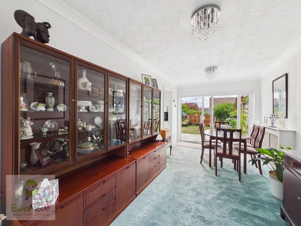 Povey Avenue, Wainscott, ME2, photo 5