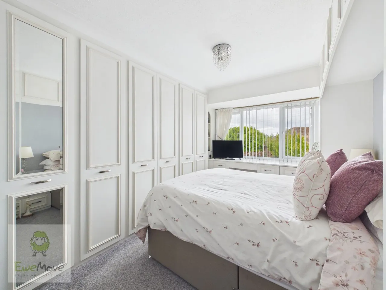 Povey Avenue, Wainscott, ME2, photo 11