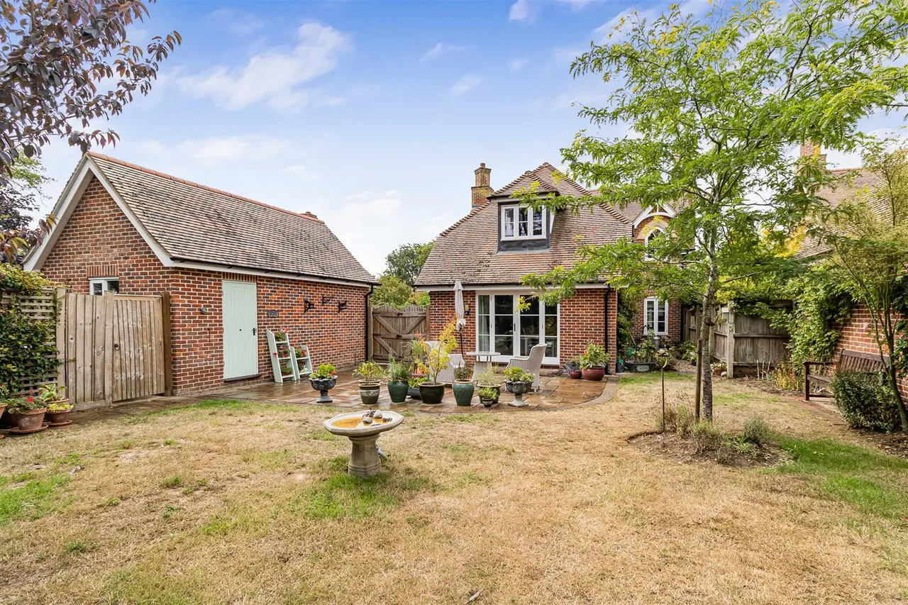 Elwes Close, Stoke By Clare, CO10, photo 20