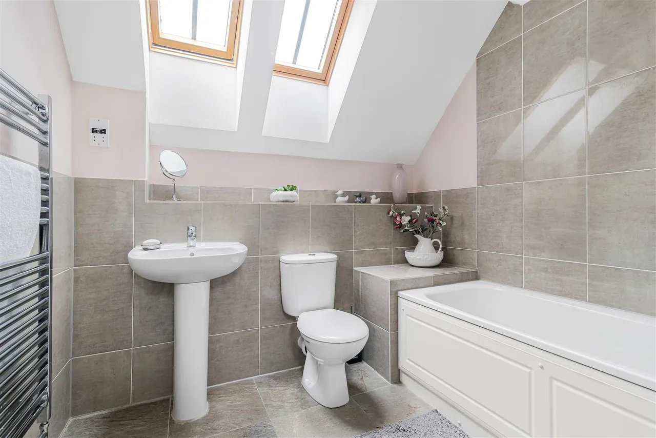Elwes Close, Stoke By Clare, CO10, photo 19