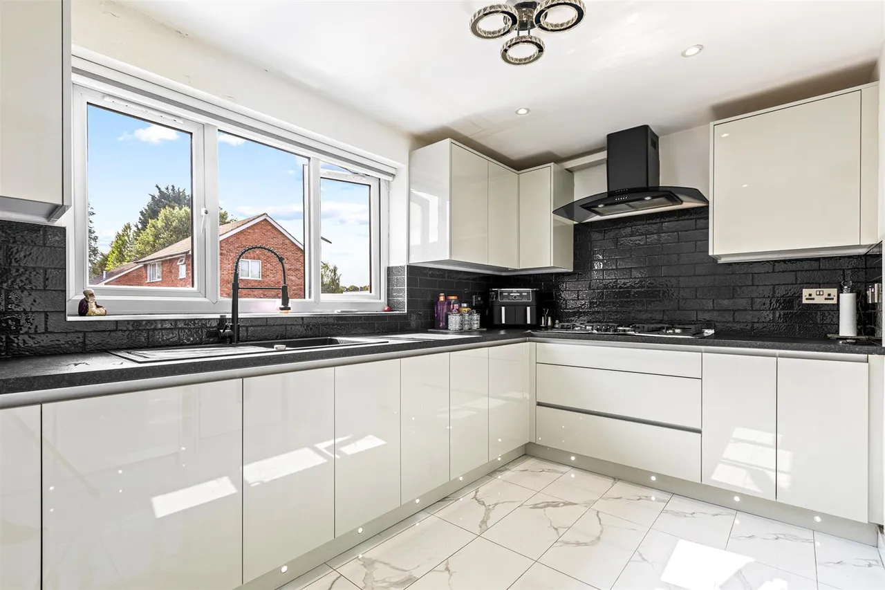 Ravensthorpe Road, Wigston, LE18, photo 3