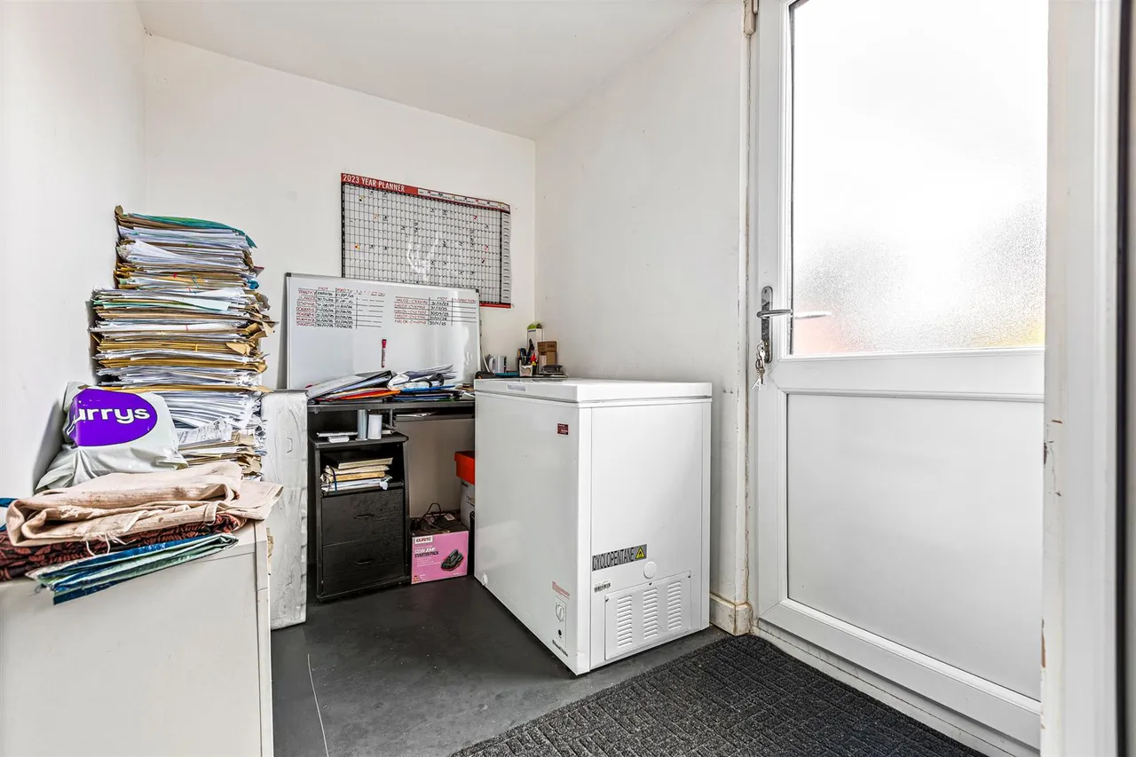 Ravensthorpe Road, Wigston, LE18, photo 12