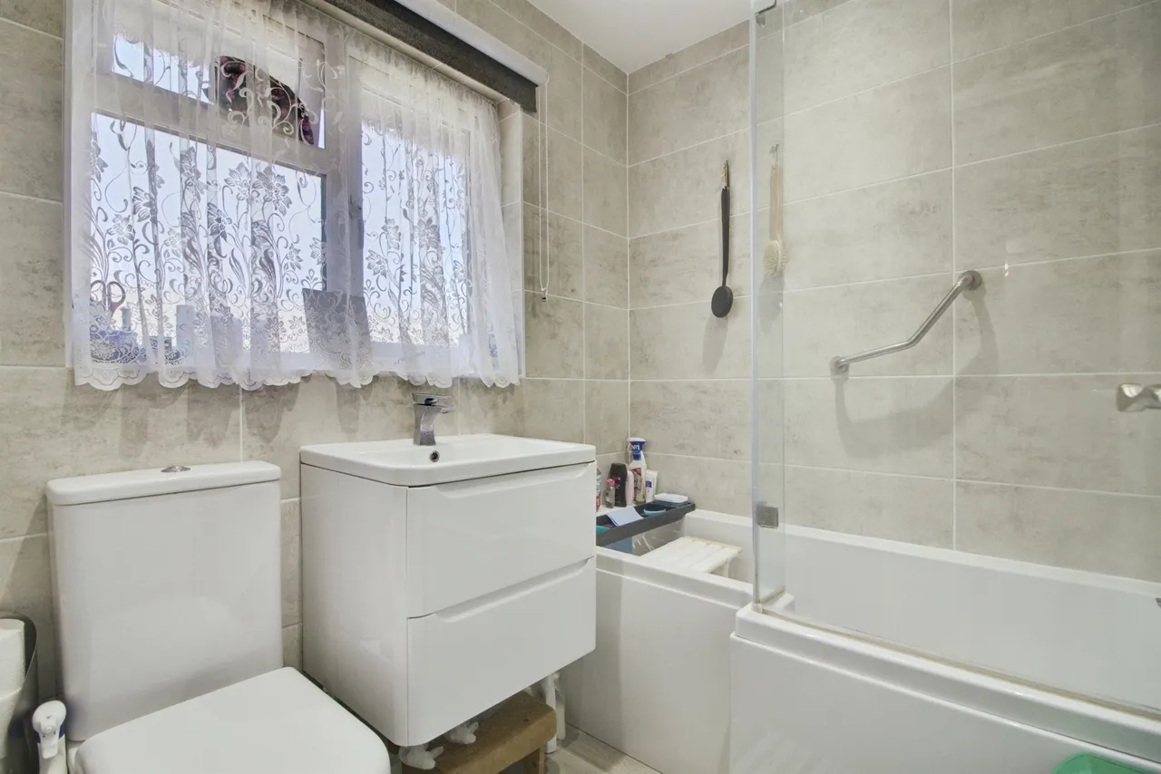 Batford Close, Welwyn Garden City, photo 11