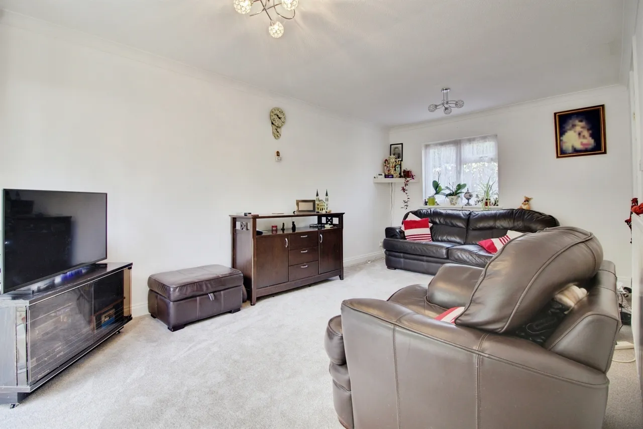 Batford Close, Welwyn Garden City, photo 2