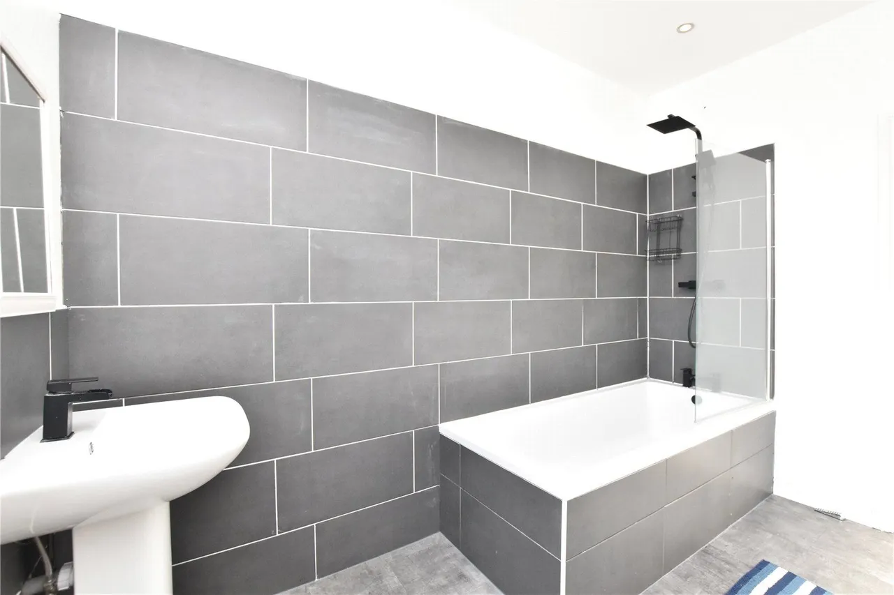Partington Street, Castleton, OL11, photo 16