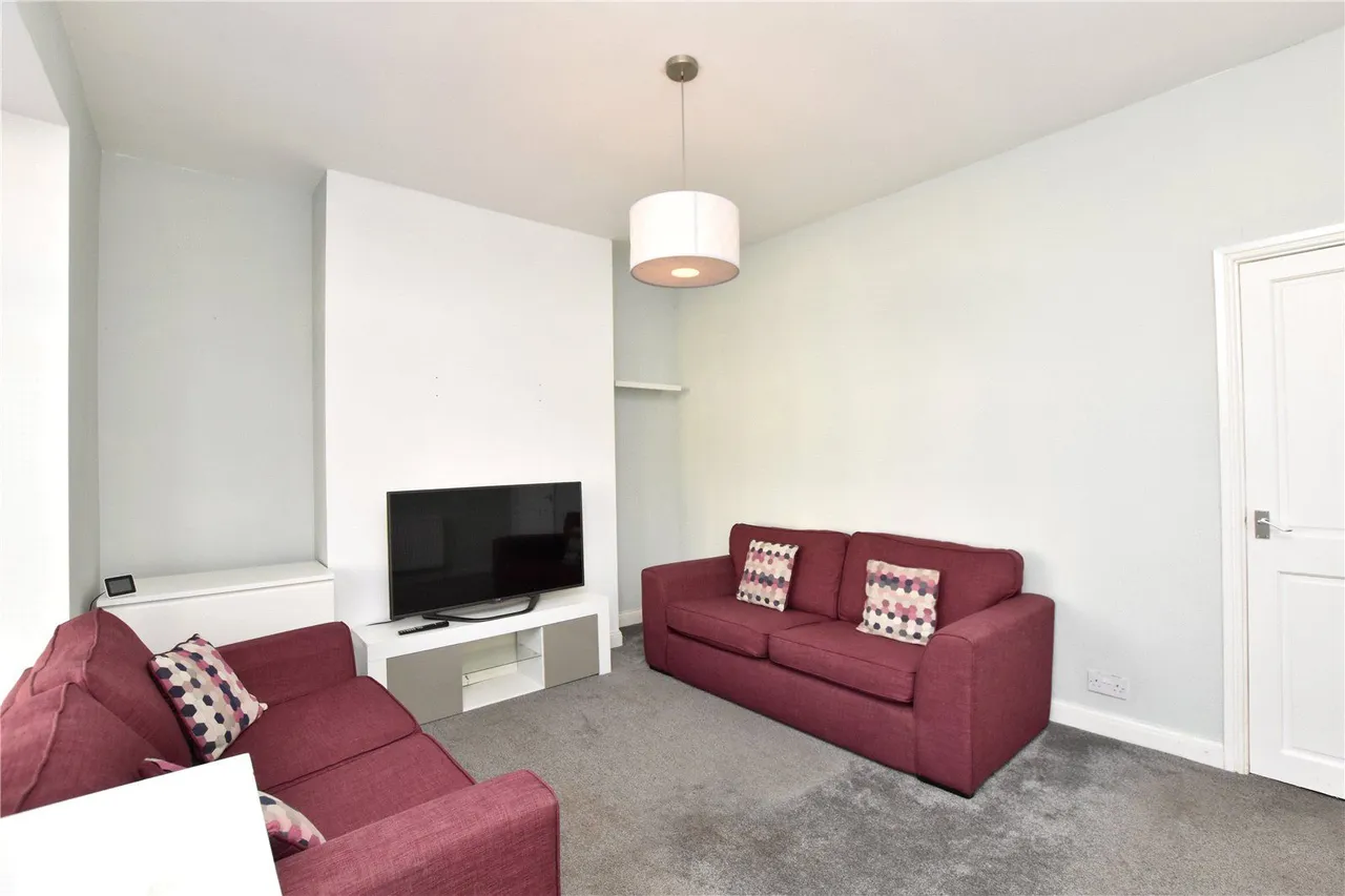 Partington Street, Castleton, OL11, photo 2