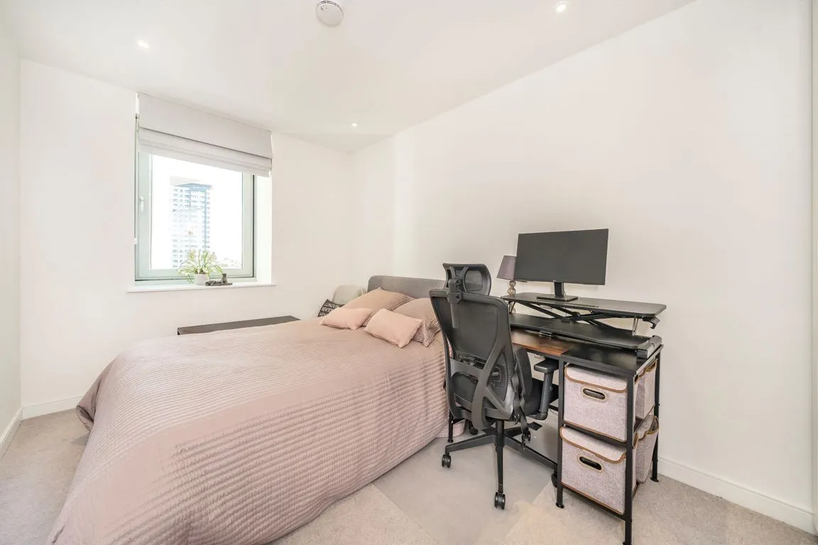 Buckhold Road, SW18, photo 4