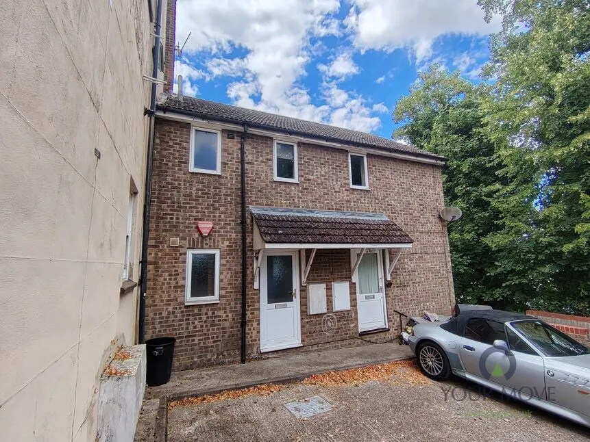 1 bed flat for sale — Berkeley Mount Old Road, Chatham, Kent, ME4