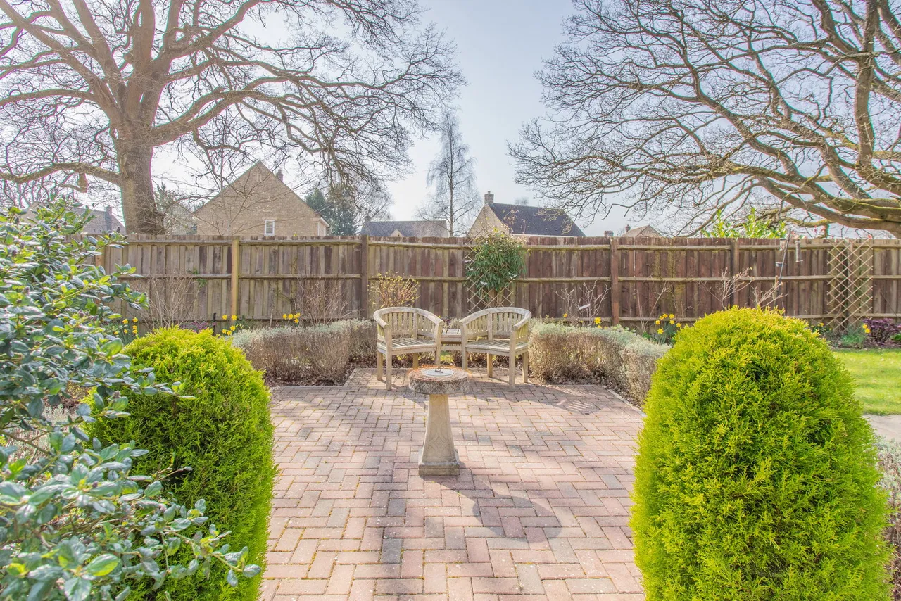 Mercer Way, Tetbury, photo 27