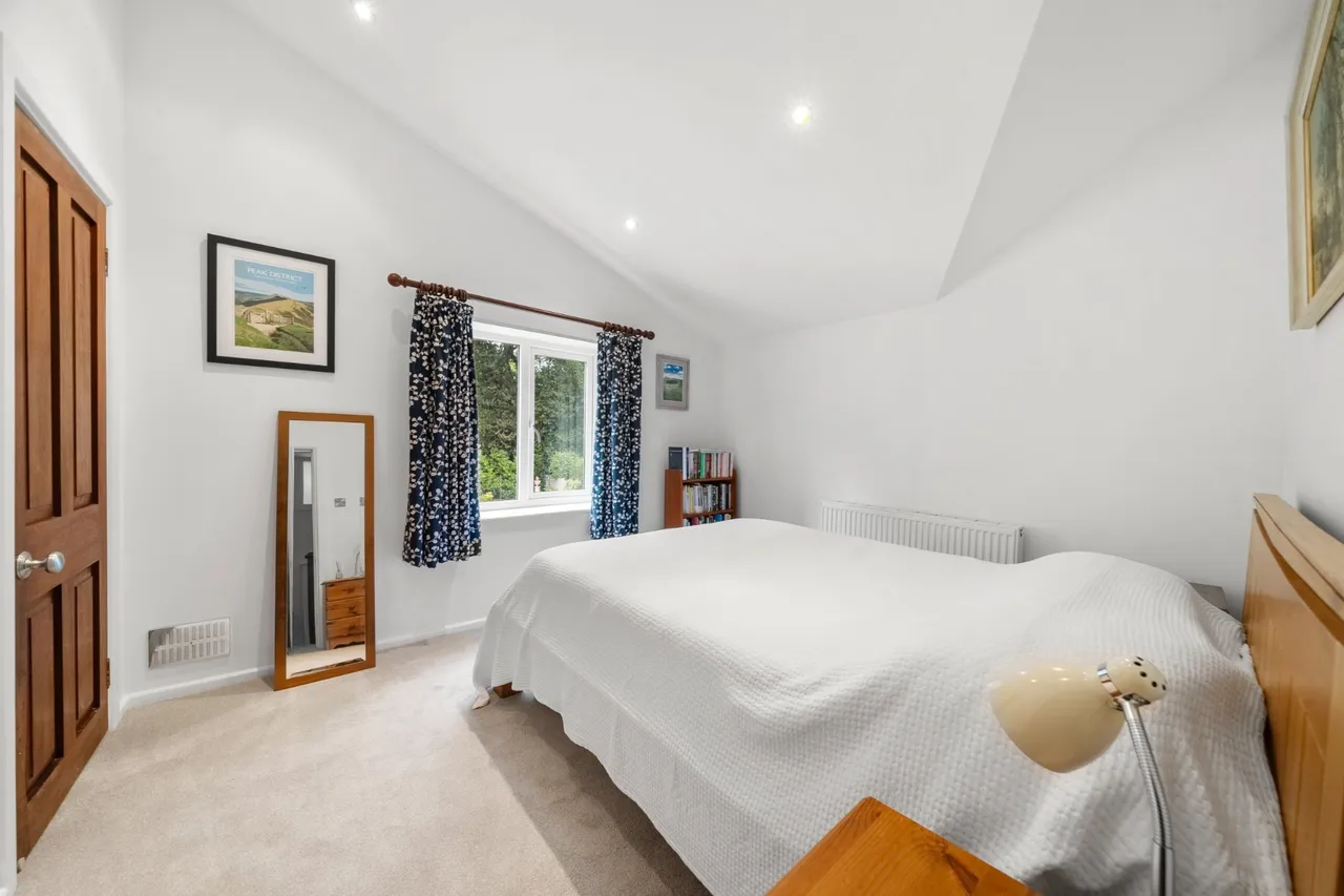 Blackdown Avenue, Pyrford, GU22, photo 20