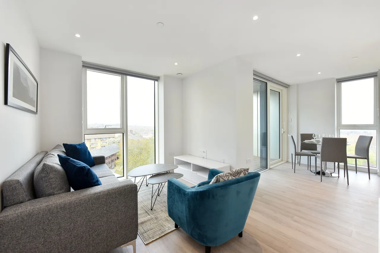 Flat 35, Skylark Point, 48 Newnton Close, London, photo 8